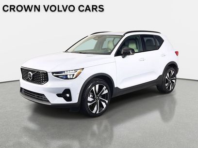 Used 2024 Volvo XC40 B5 Plus