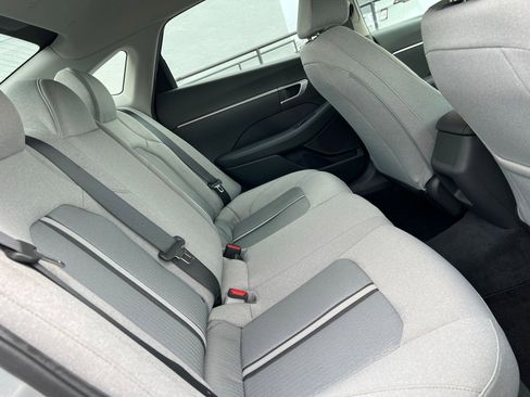 Used 2022 Hyundai Sonata SE FWD image 44