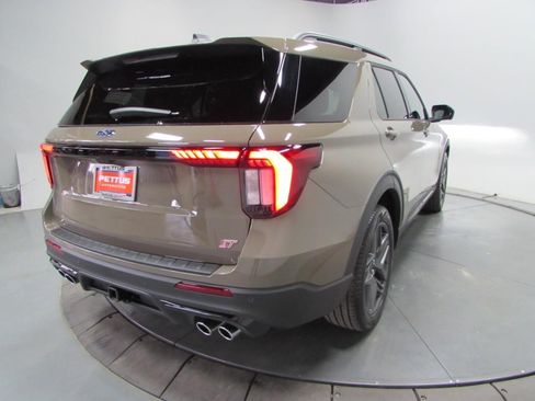 New 2026 Ford Explorer ST w/ Sun And Sound Package AWD/4WD image 8