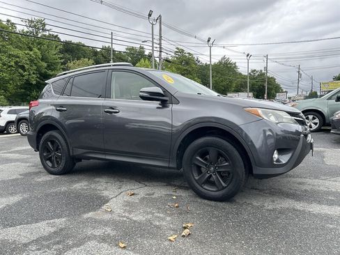 Used 2014 Toyota RAV4 XLE AWD/4WD image 3