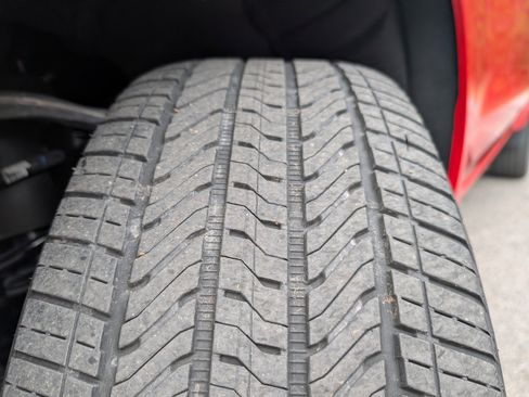 Used 2023 Chevrolet Silverado 1500 Custom image 33