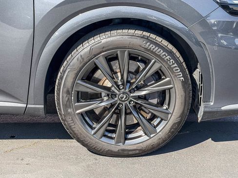 Used 2024 Lexus RX 350 F Sport w/ Convenience Package image 9