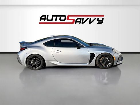 Used 2023 Toyota GR86 Premium w/ ALL Weather Mat Package (TMS) image 8