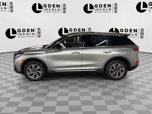 Certified 2023 Lincoln Corsair Standard w/ Equipment Group 101A image 5