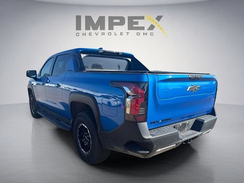 Used 2026 Chevrolet Silverado EV Trail Boss AWD/4WD image 2