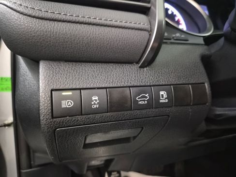 Used 2022 Toyota Camry LE image 31