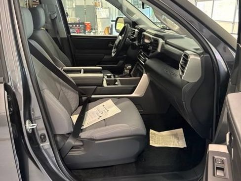 Used 2024 Toyota Tundra SR5 AWD/4WD image 14