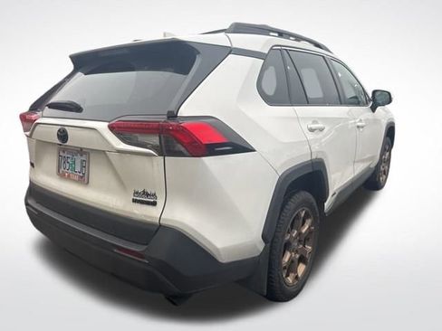 Used 2023 Toyota RAV4 AWD Hybrid image 8