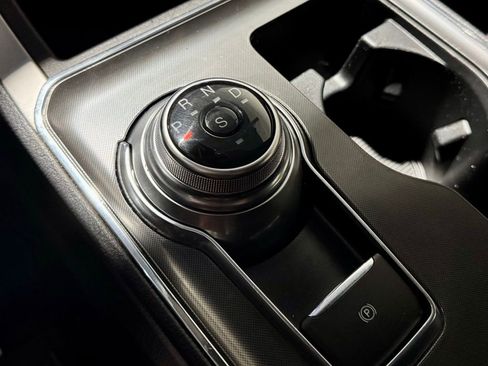 Used 2022 Ford Edge ST-Line image 20