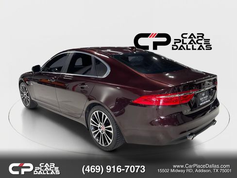 Used 2017 Jaguar XF Prestige AWD/4WD image 12