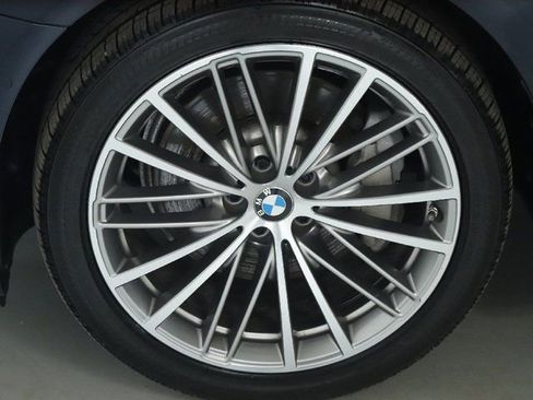 Used 2020 BMW 530i xDrive w/ Premium Package image 47