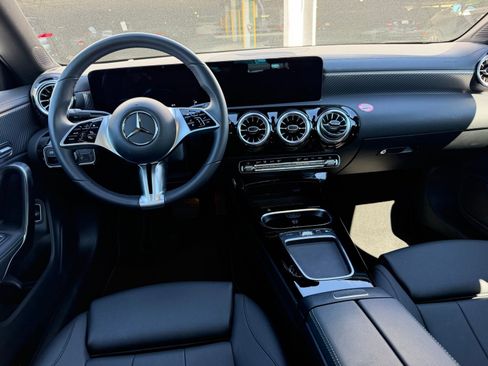 Certified 2026 Mercedes-Benz CLA 250 image 7