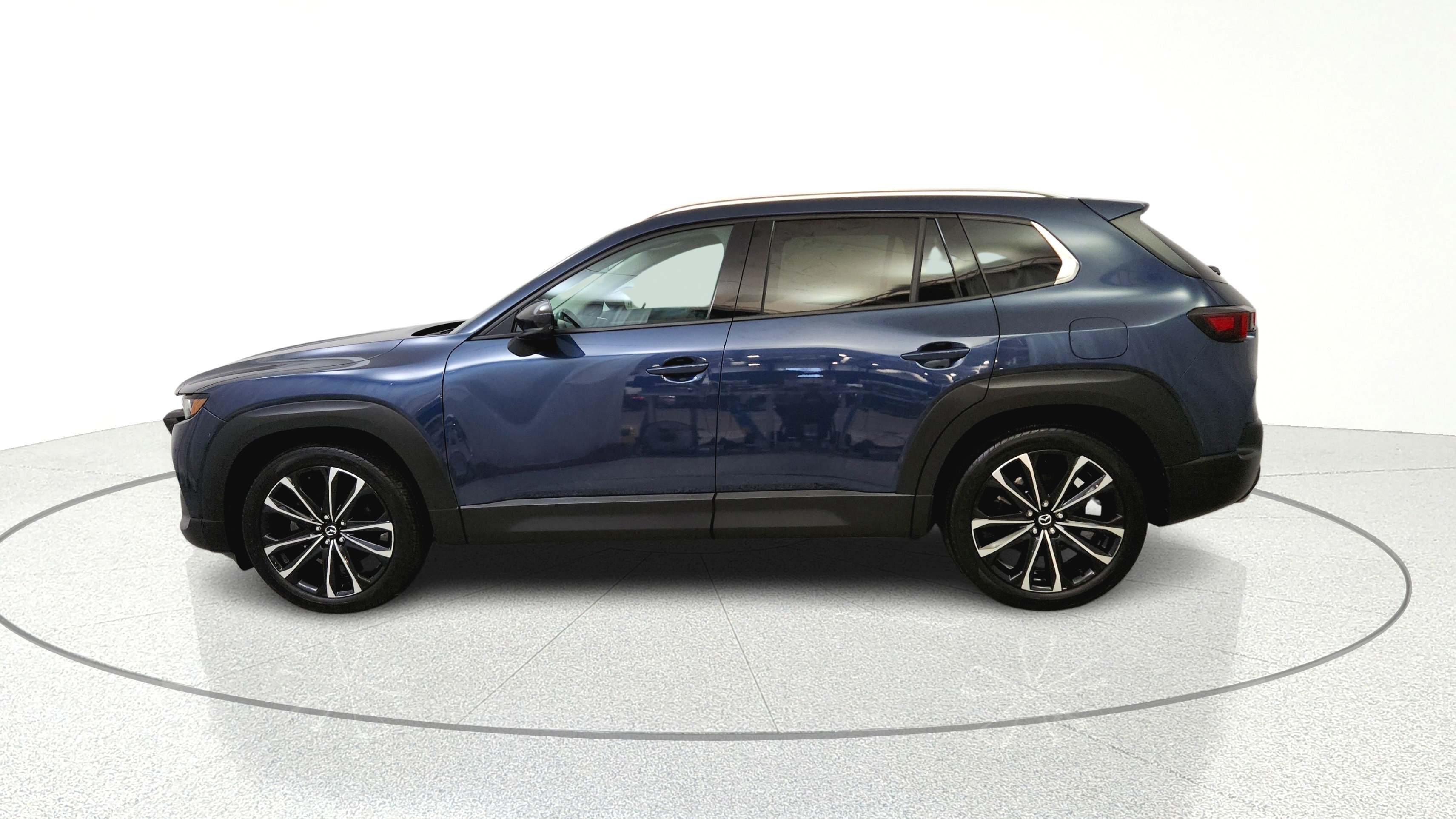 Used 2023 MAZDA CX-50 AWD 2.5 S w/ Premium Plus Pkg image 4