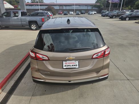 Used 2018 Chevrolet Equinox LS image 5