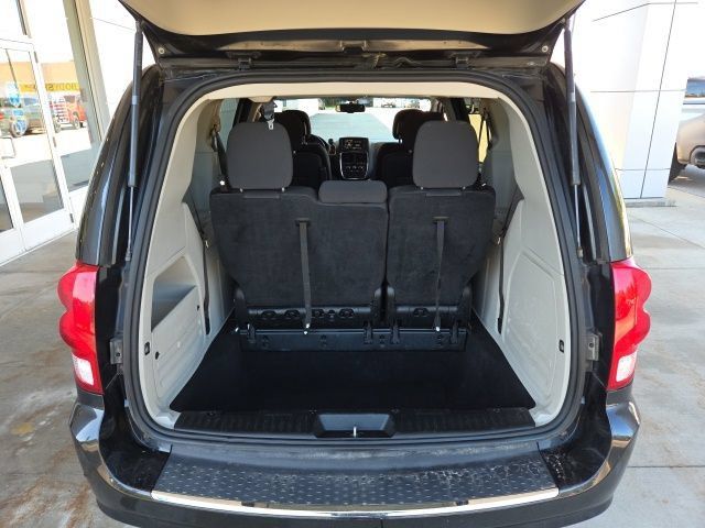 Used 2017 Dodge Grand Caravan SE w/ Power Window Group FWD image 21