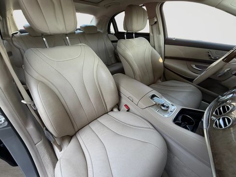 Used 2014 Mercedes-Benz S 550 Sedan image 21