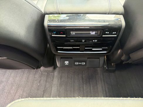 Used 2023 Acura MDX FWD w/ Technology Package image 26