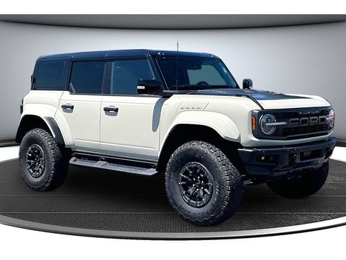 Used 2025 Ford Bronco Raptor AWD/4WD image 13