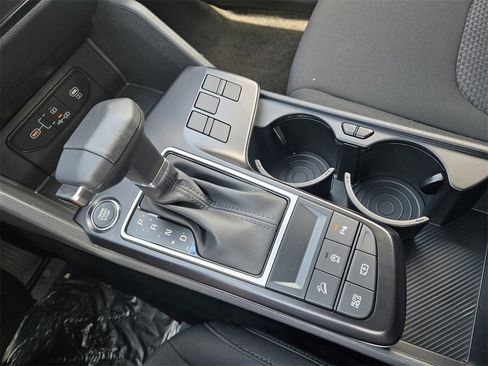 New 2026 Kia Sportage LX image 15
