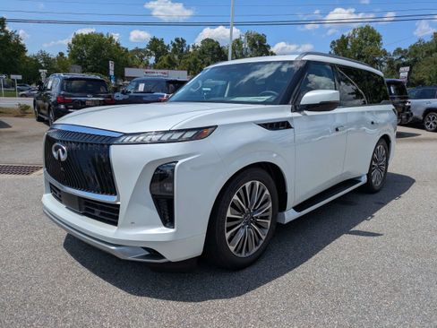 Used 2027 INFINITI QX80 Luxe w/ Cargo Package RWD image 8