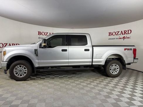 Used 2019 Ford F250 XLT w/ XLT Value Package AWD/4WD image 5