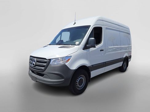New 2025 Mercedes-Benz Sprinter 2500 image 9