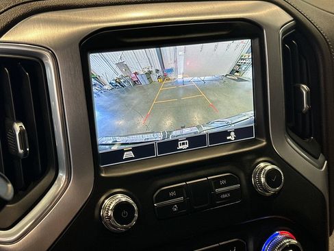 Used 2021 GMC Sierra 1500 SLT w/ SLT Premium Plus Package AWD/4WD image 21