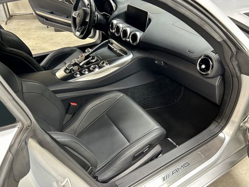 Used 2018 Mercedes-Benz AMG GT Coupe image 17