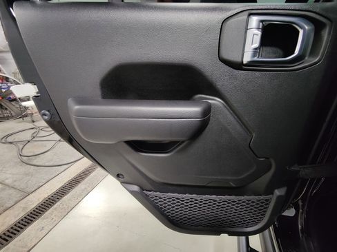 Used 2021 Jeep Gladiator Rubicon image 44