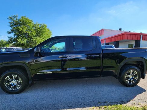 Used 2019 GMC Sierra 1500 4x4 Crew Cab w/ Convenience Package image 13
