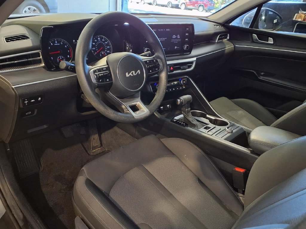 Used 2022 Kia K5 LX FWD image 4