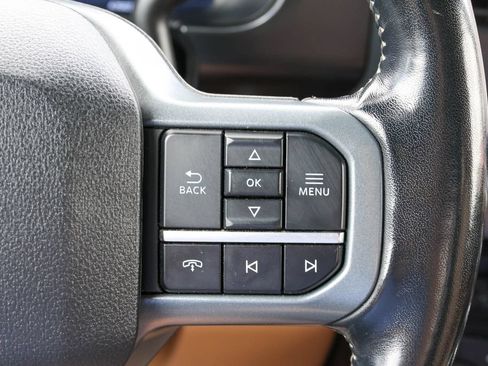 Used 2024 Ford F250 Lariat w/ Chrome Package AWD/4WD image 32
