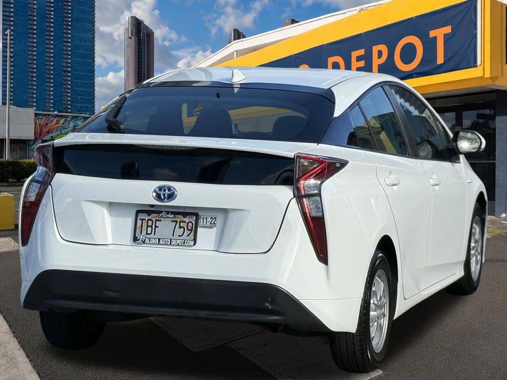 Used 2016 Toyota Prius Two FWD image 5