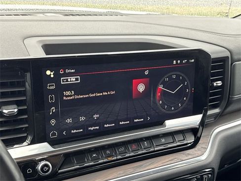 Used 2023 GMC Sierra 1500 SLT w/ SLT Convenience Package image 16