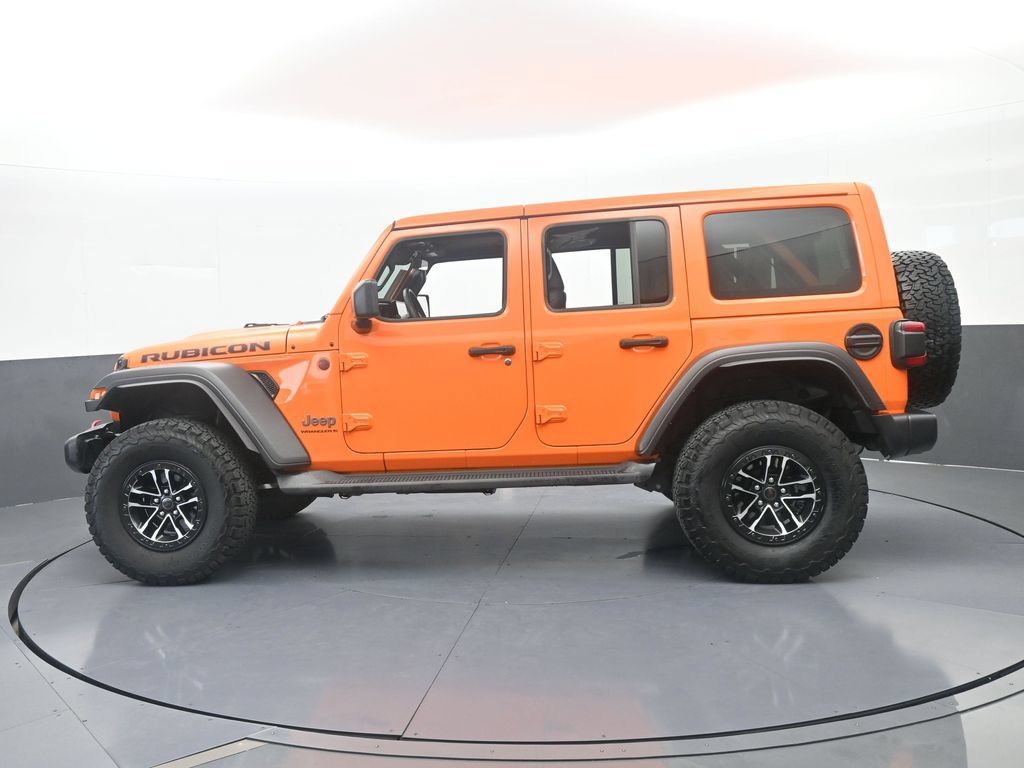 Used 2025 Jeep Wrangler Unlimited Rubicon w/ XTREMEE 35" Tire Package AWD/4WD image 3
