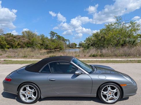 Used 2004 Porsche 911 Carrera image 5