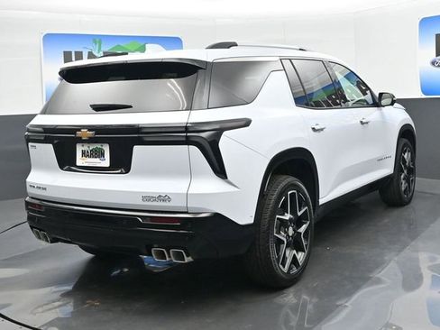 New 2026 Chevrolet Traverse High Country w/ LPO, Floor Liner Package FWD image 5