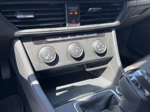 Used 2023 Volkswagen Jetta S FWD image 22