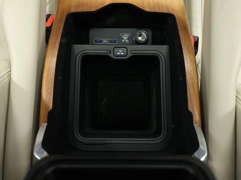 Used 2020 Land Rover Range Rover HSE image 35