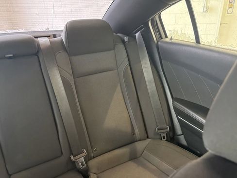 Used 2016 Dodge Charger SXT w/ Driver Confidence Group image 16