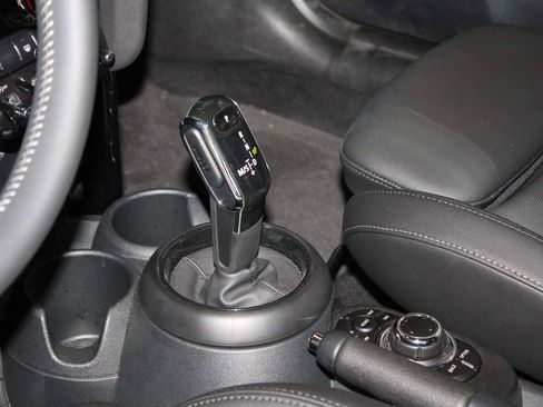 Used 2023 MINI Cooper S image 13