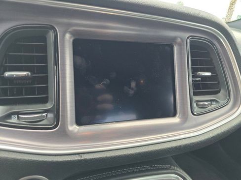 Used 2017 Dodge Challenger SXT w/ Sound Group image 32