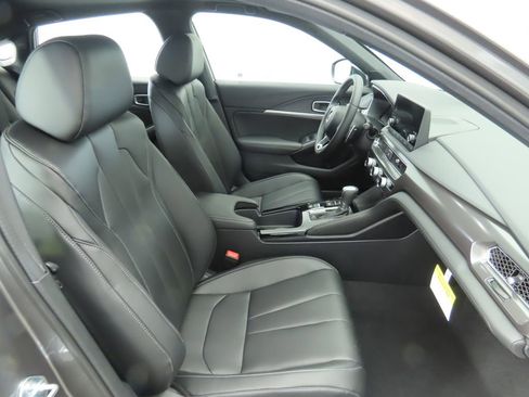 Used 2025 Acura Integra A-Spec image 21