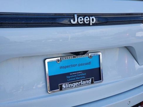 Used 2023 Jeep Grand Cherokee Summit image 36