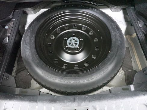 Used 2016 Hyundai Genesis 3.8 image 21