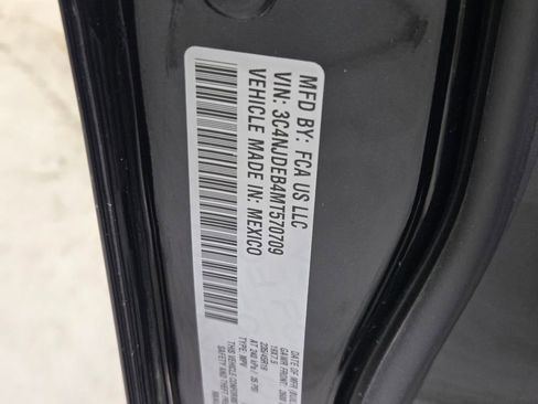 Certified 2021 Jeep Compass 80th Special Edition image 25