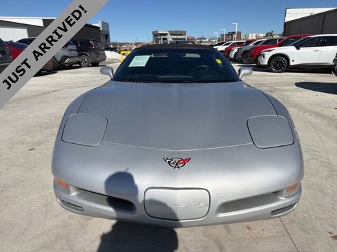 Used 1999 Chevrolet Corvette Convertible w/ Memory Pkg image 2