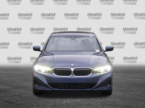 Used 2025 BMW 330i Sedan RWD image 3