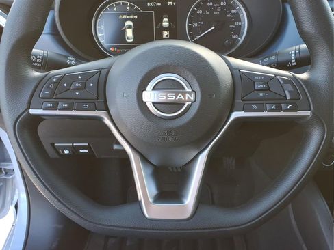 New 2025 Nissan Versa SV w/ Trunk Package image 19