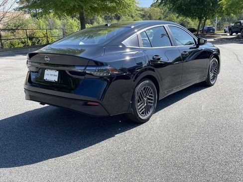 New 2026 Nissan Sentra SV w/ SV Convenience Package FWD image 8